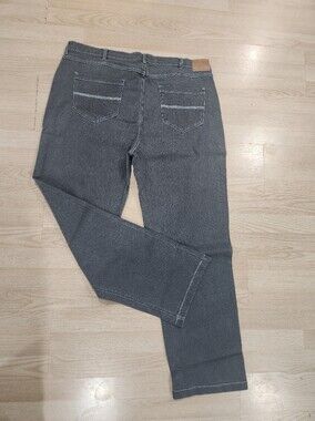 Charcoal Gray Straight-Leg PantsBy Duke 40L